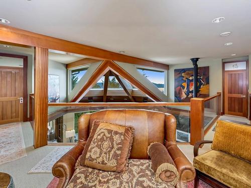 4948 Nagle Rd, Sooke, BC - Indoor