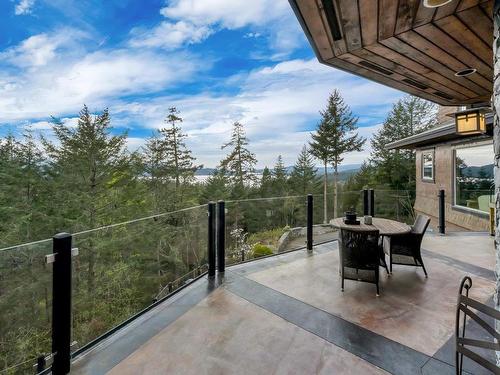 4948 Nagle Rd, Sooke, BC - Outdoor With Exterior