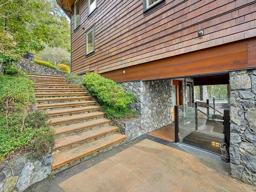 4948 Nagle Rd, Sooke, BC - Outdoor