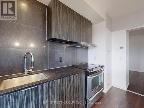#3108 -101 Charles St E, Toronto, ON - Indoor Photo Showing Kitchen
