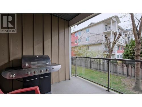 850 Saucier Avenue Unit# 122, Kelowna, BC - Outdoor With Exterior