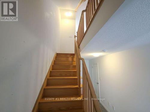 777 Chinook Path, Oshawa, ON - Indoor Photo Showing Other Room