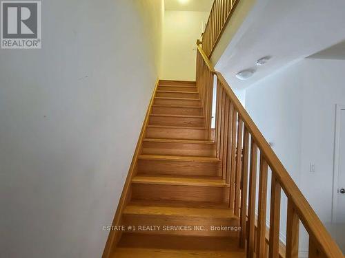 777 Chinook Path, Oshawa, ON - Indoor Photo Showing Other Room