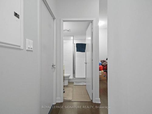 2404-126 Simcoe St, Toronto, ON - Indoor Photo Showing Other Room
