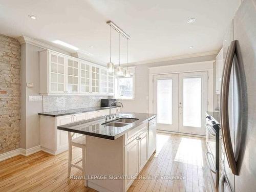 2079 Gerrard St E, Toronto, ON - Indoor Photo Showing Kitchen With Double Sink With Upgraded Kitchen