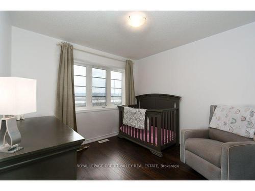 11 Ringway Rd, Brampton, ON - Indoor Photo Showing Bedroom