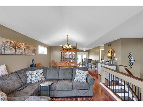 118 Molengraaf Way, Chatham, ON 