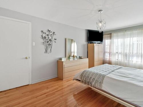 Chambre Ã  coucher principale - 3337 Rue Rolland, Longueuil (Le Vieux-Longueuil), QC - Indoor Photo Showing Bedroom