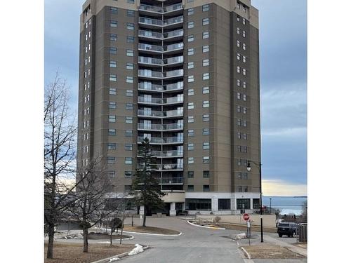Unit 309, 405 Waverley Street, Thunder Bay, ON - Outdoor With Facade