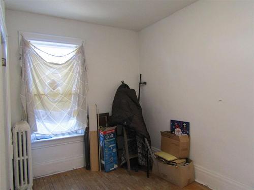 293 Park Ave, Thunder Bay, ON - Indoor Photo Showing Other Room