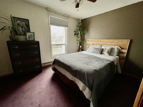 165 Wilde Street, Dryden, ON - Indoor Photo Showing Bedroom