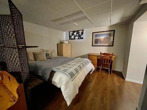 165 Wilde Street, Dryden, ON - Indoor Photo Showing Bedroom