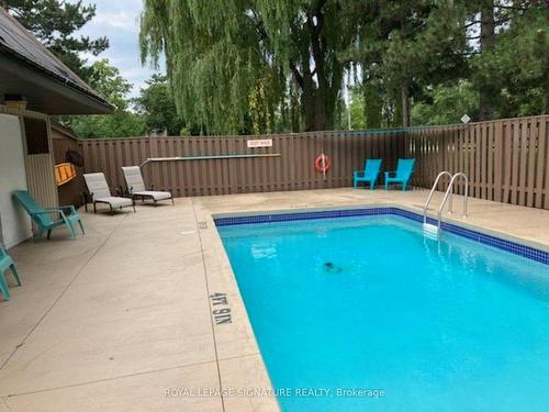 7-1771 Hyde Mill Cres, Mississauga, ON - Outdoor With In Ground Pool