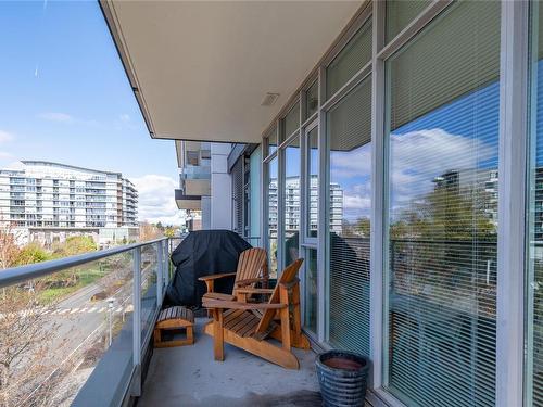 401-379 Tyee Rd, Victoria, BC - Outdoor With Exterior