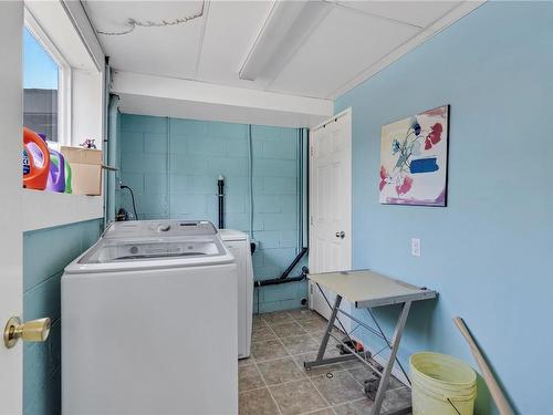 2428 Sooke Rd, Colwood, BC - Indoor Photo Showing Laundry Room