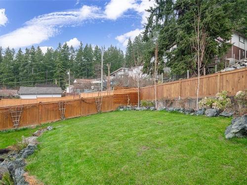 2541 16Th Ave, Port Alberni, BC - Outdoor With Backyard