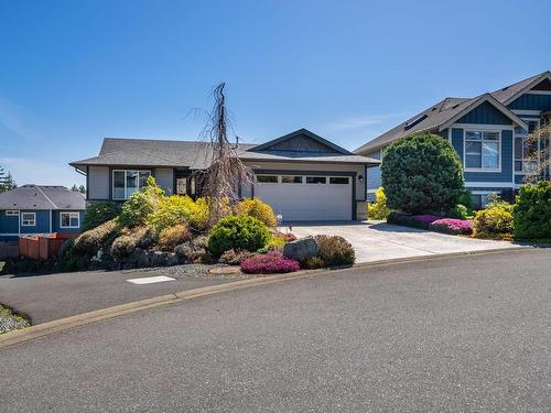 3424 Galveston Pl, Nanaimo, BC - Outdoor With Facade