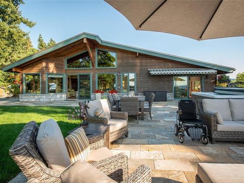 224 Pringle Farm Rd, Salt Spring, BC - Outdoor With Deck Patio Veranda