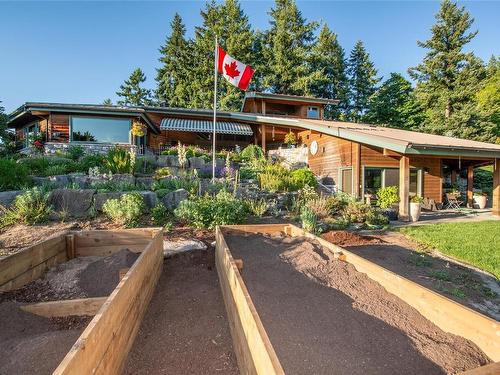 224 Pringle Farm Rd, Salt Spring, BC - Outdoor With Deck Patio Veranda