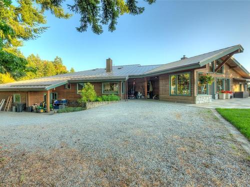 224 Pringle Farm Rd, Salt Spring, BC - Outdoor With Deck Patio Veranda