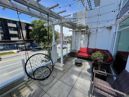 209-1090 Johnson St, Victoria, BC -  Photo Showing Other Room