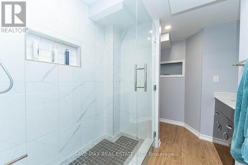116 Tysonville Circle, Brampton, ON - Indoor Photo Showing Bathroom