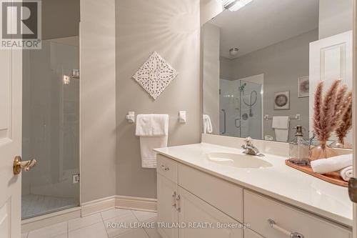 44 - 40 Quinella Drive, London, ON - Indoor Photo Showing Bathroom