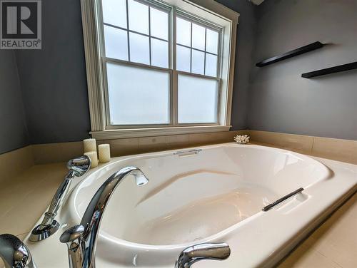 1 Bellwood Drive, Massey Drive, NL - Indoor Photo Showing Bathroom