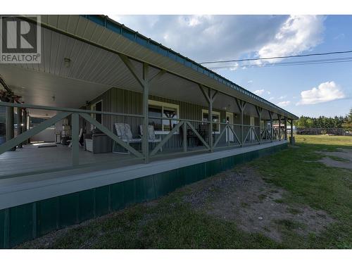 5504 Kennedy Road, 100 Mile House, BC - Outdoor With Deck Patio Veranda