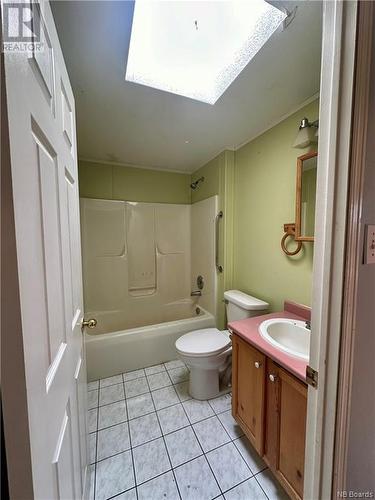 15 Monroe Road, Pennfield, NB - Indoor Photo Showing Bathroom
