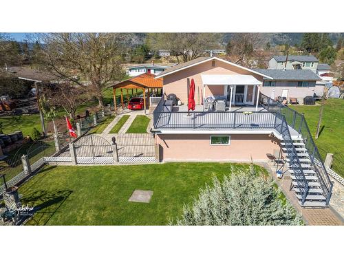 7600 17Th Street, Grand Forks, BC - Outdoor With Deck Patio Veranda