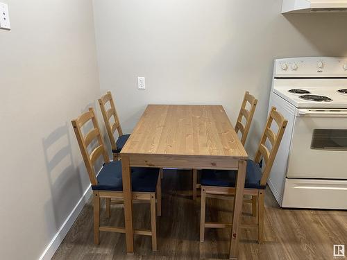 4943 Chalmers Av, Swan Hills, AB - Indoor Photo Showing Dining Room