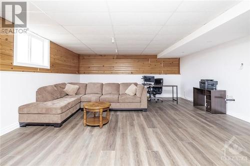 51 Mcbride Road, Renfrew, ON - Indoor Photo Showing Living Room