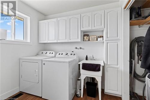 426 Sideroad 5, Chepstow, ON - Indoor Photo Showing Laundry Room