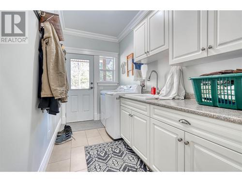 2331 Princeton Summerland Road, Princeton, BC - Indoor Photo Showing Laundry Room