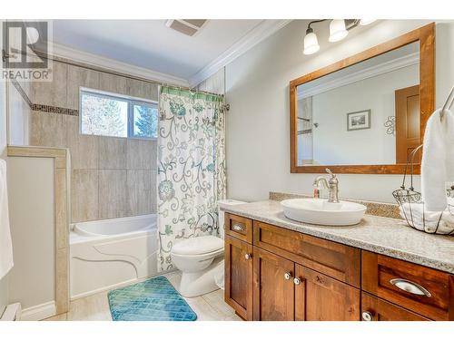 2331 Princeton Summerland Road, Princeton, BC - Indoor Photo Showing Bathroom