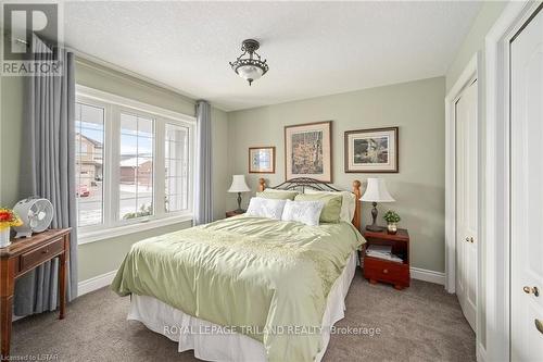 45 Westlake Drive, St. Thomas, ON - Indoor Photo Showing Bedroom