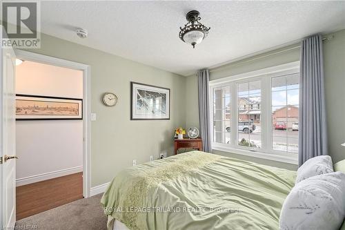 45 Westlake Drive, St. Thomas, ON - Indoor Photo Showing Bedroom