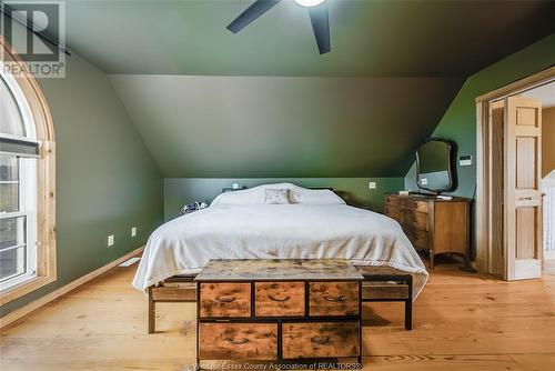 7205 Walker, Tecumseh, ON - Indoor Photo Showing Bedroom