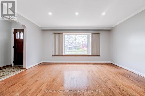 #Main -133 Downsview Ave, Toronto, ON - Indoor Photo Showing Other Room