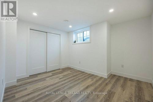 8908 Morris Street, Dutton/Dunwich, ON - Indoor Photo Showing Gym Room