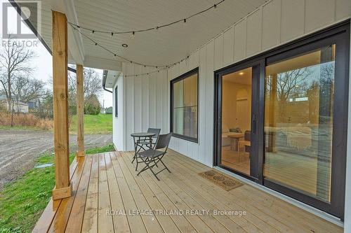8908 Morris St, Dutton/Dunwich, ON - Outdoor With Deck Patio Veranda With Exterior