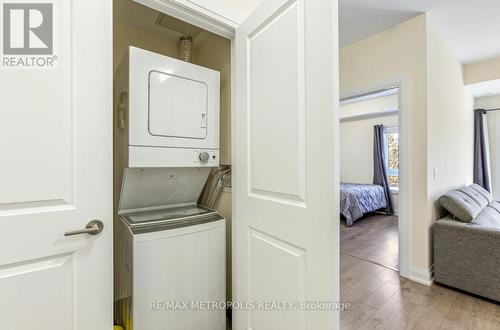 #2105 -481 Rupert Ave, Whitchurch-Stouffville, ON - Indoor Photo Showing Laundry Room