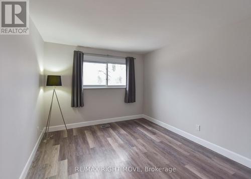 486 Gill St S, Orillia, ON - Indoor Photo Showing Other Room