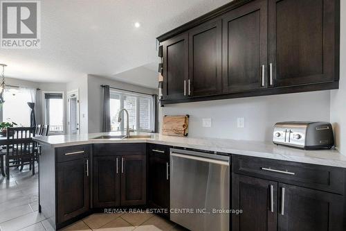 35 Edison Street, St. Marys, ON - Indoor Photo Showing Kitchen With Upgraded Kitchen