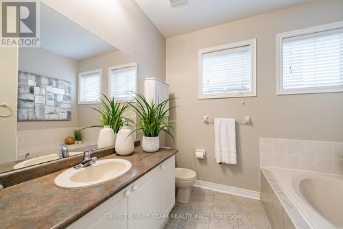 32 Holsted Rd, Whitby, ON - Indoor Photo Showing Bathroom