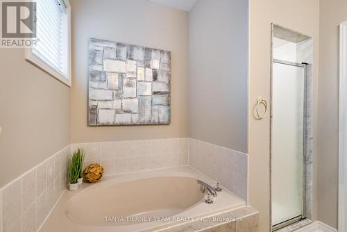 32 Holsted Road, Whitby, ON - Indoor Photo Showing Bathroom