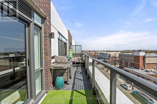 #507 -1630 Queen St E, Toronto, ON - Outdoor With View With Exterior