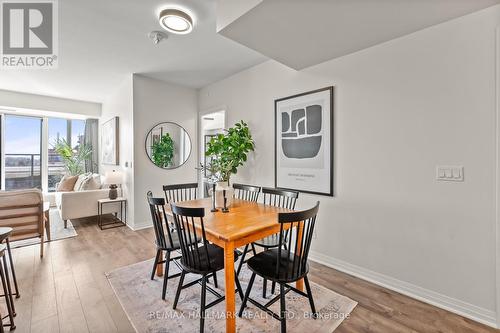 #507 -1630 Queen St E, Toronto, ON - Indoor Photo Showing Dining Room