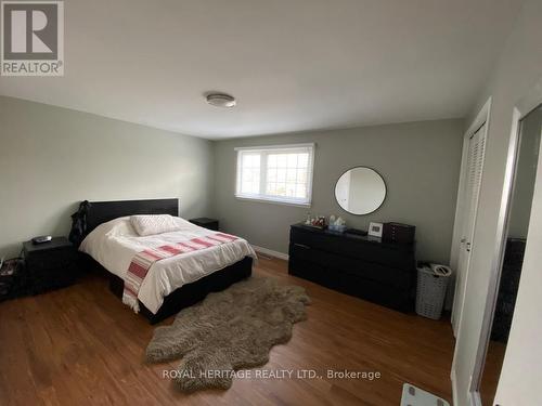 152 Michael Blvd, Whitby, ON - Indoor Photo Showing Bedroom